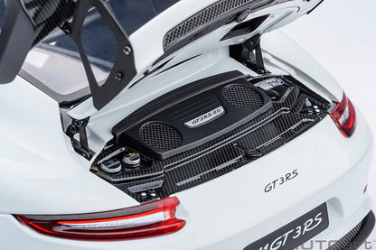Porsche 911 GT2 RS Weissach Package