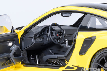 Porsche 911 GT2 RS Weissach Package Racing Yellow