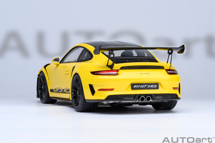 Porsche 911 GT2 RS Weissach Package Racing Yellow