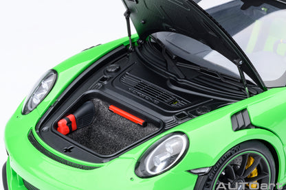 Porsche 911 GT2 RS Weissach Package