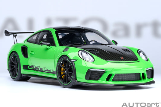 Porsche 911 GT2 RS Weissach Package