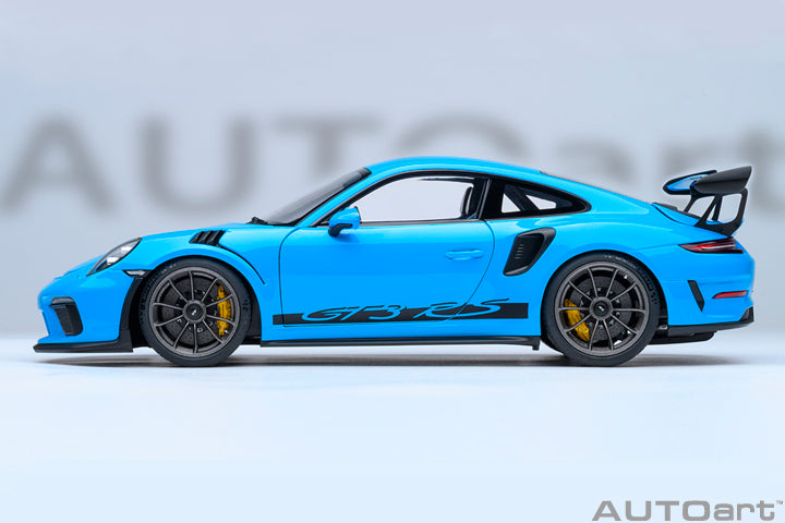 Porsche 911 GT3 RS Riviera Blue