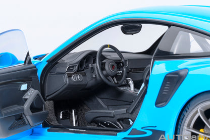 Porsche 911 GT3 RS Riviera Blue