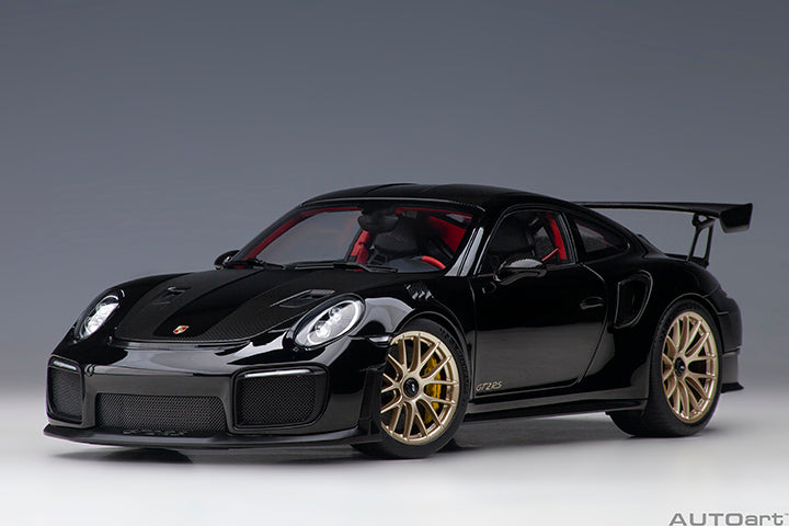 Porsche 911 GT2 RS Weissach Package