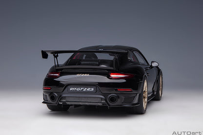 Porsche 911 GT2 RS Weissach Package