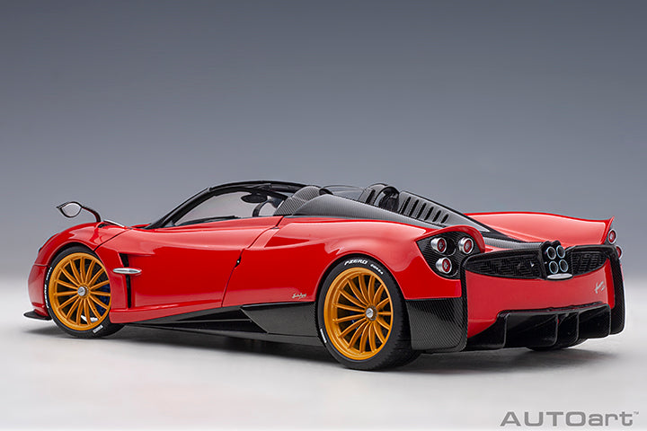 Pagani Huayra Roadster