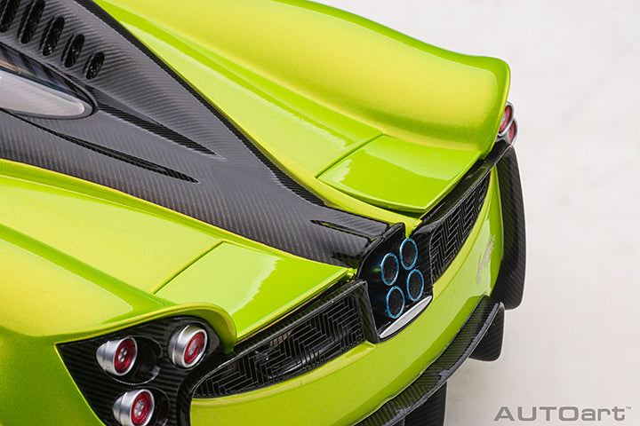 Pagani Huayra Roadster Verde Firenze