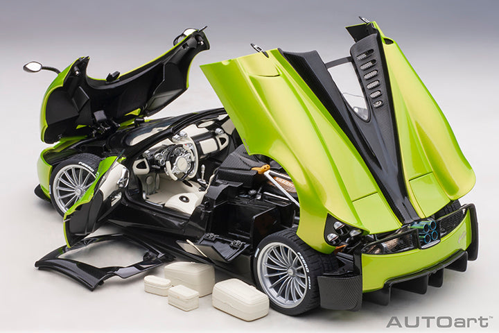 Pagani Huayra Roadster Verde Firenze