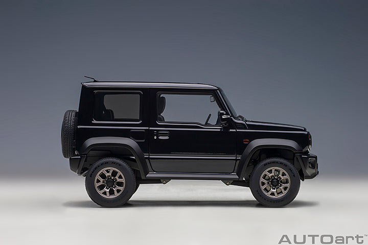 Suzuki Jimny Sierra JB74 Bluish Black Pearl