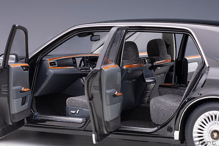 Toyota Century 2018