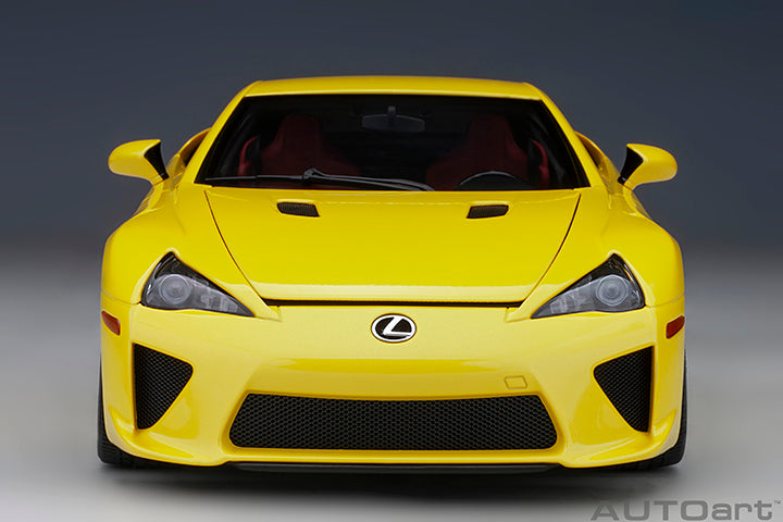 Lexus LFA Pearl Yellow