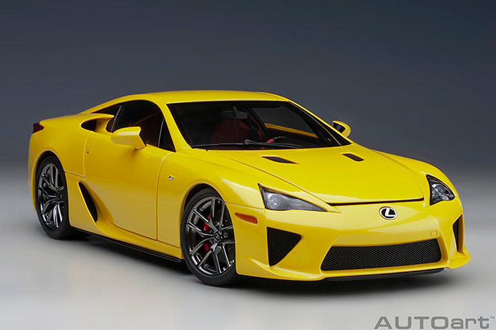 Lexus LFA Pearl Yellow