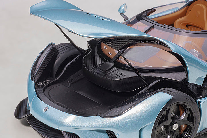 Koenigsegg Regera Horizon Blue