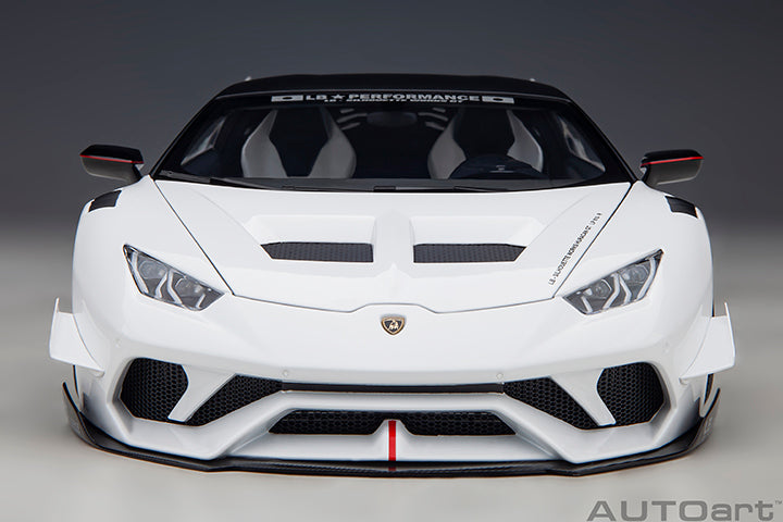 Liberty Walk LB Huracán GT White Silhouette Works