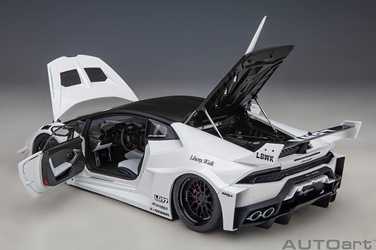 Liberty Walk LB Huracán GT White Silhouette Works
