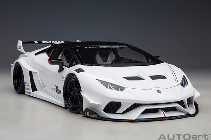 Liberty Walk LB Huracán GT White Silhouette Works