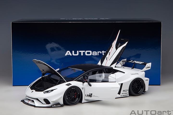 Liberty Walk LB Huracán GT White Silhouette Works