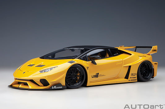 Liberty Walk LB Huracán GT Metallic Yellow