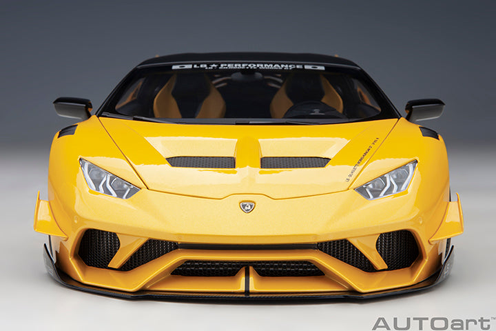 Liberty Walk LB Huracán GT Metallic Yellow
