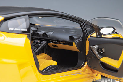 Liberty Walk LB Huracán GT Metallic Yellow