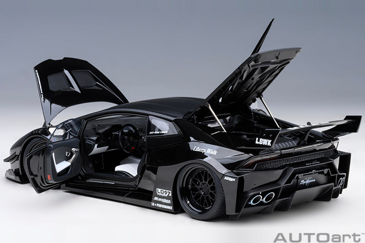 Liberty Walk LB Huracán GT Black Silhouette Works