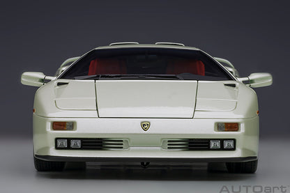 Lamborghini Diablo SE30 JOTA 1995 Balloon White