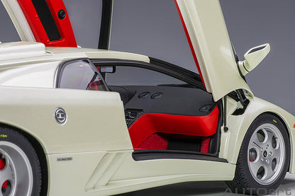 Lamborghini Diablo SE30 JOTA 1995 Balloon White