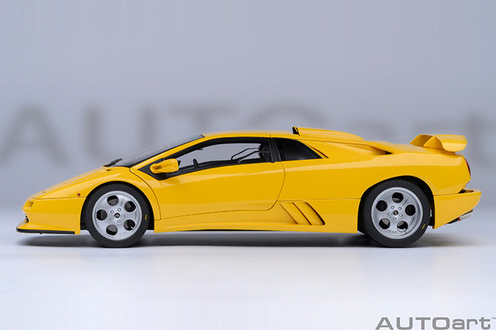 Lamborghini Diablo SE30 Jota Superfly Yellow