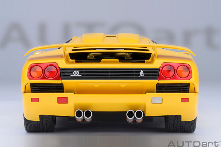 Lamborghini Diablo SE30 Jota Superfly Yellow
