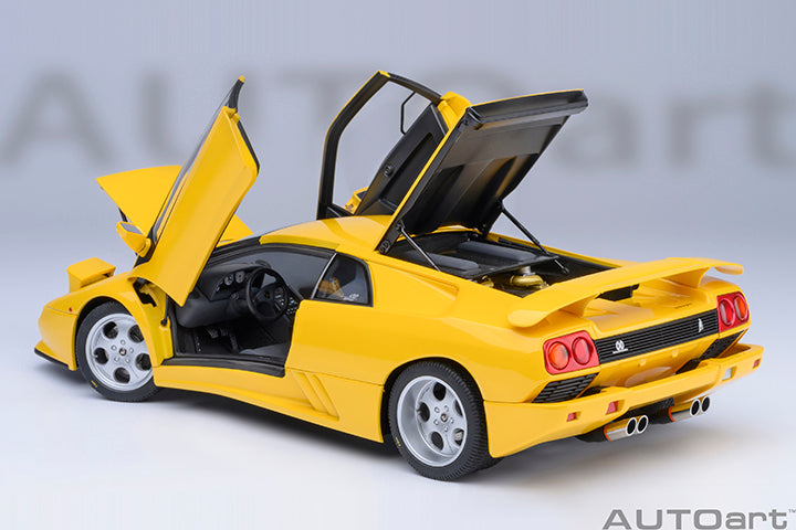 Lamborghini Diablo SE30 Jota Superfly Yellow