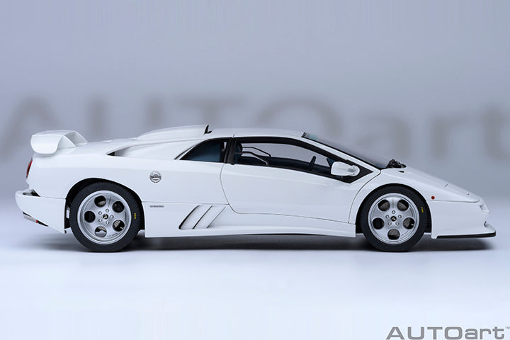 Lamborghini Diablo SE30 Jota Impact White