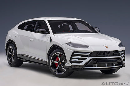 Lamborghini Urus Bianco Icarus