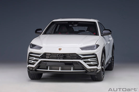 Lamborghini Urus Bianco Icarus