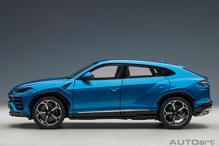 Lamborghini Urus Blue Eleos