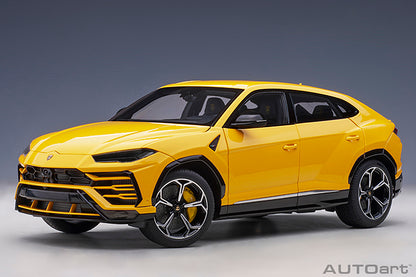 Lamborghini Urus Giallo Auge
