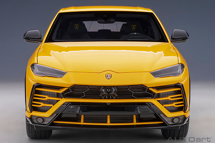Lamborghini Urus Giallo Auge