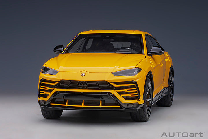 Lamborghini Urus Giallo Auge
