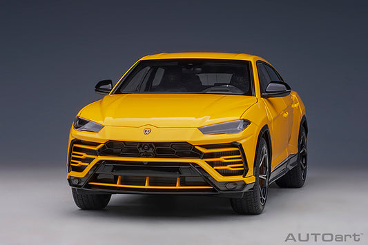 Lamborghini Urus Giallo Auge