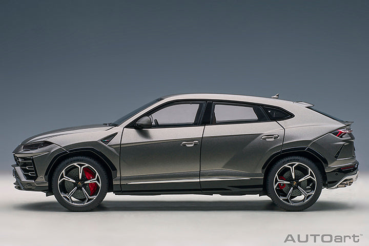Lamborghini Urus Grigio Titans