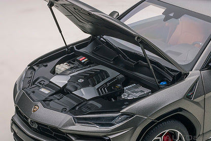 Lamborghini Urus Grigio Titans