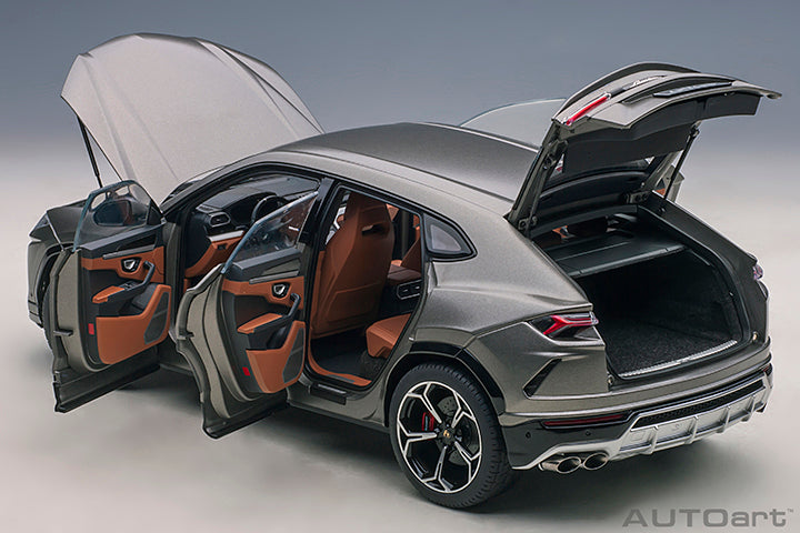 Lamborghini Urus Grigio Titans