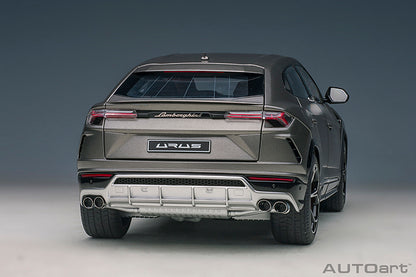 Lamborghini Urus Grigio Titans