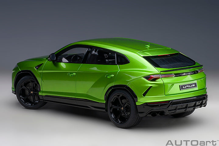 Lamborghini Urus Verde Selvans