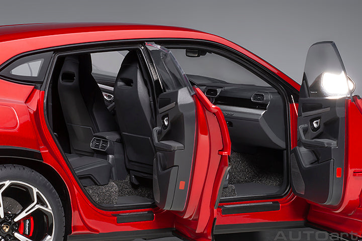 Lamborghini Urus Rosso Efesto