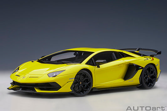 Lamborghini Aventador SVJ Giallo Tenerife
