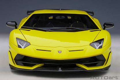 Lamborghini Aventador SVJ Giallo Tenerife
