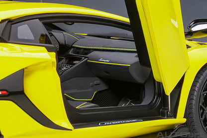 Lamborghini Aventador SVJ Giallo Tenerife