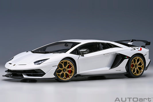 Lamborghini Aventador SVJ Bianco Asopo