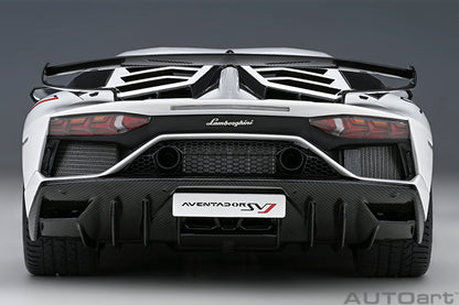 Lamborghini Aventador SVJ Bianco Asopo