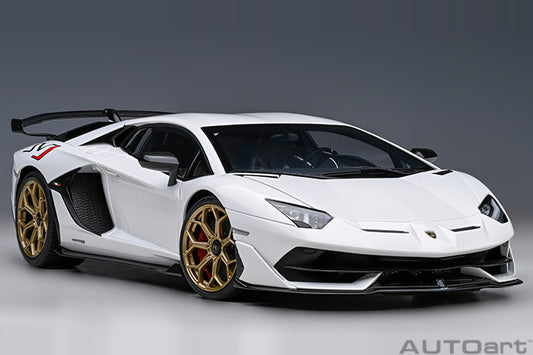 Lamborghini Aventador SVJ Bianco Asopo